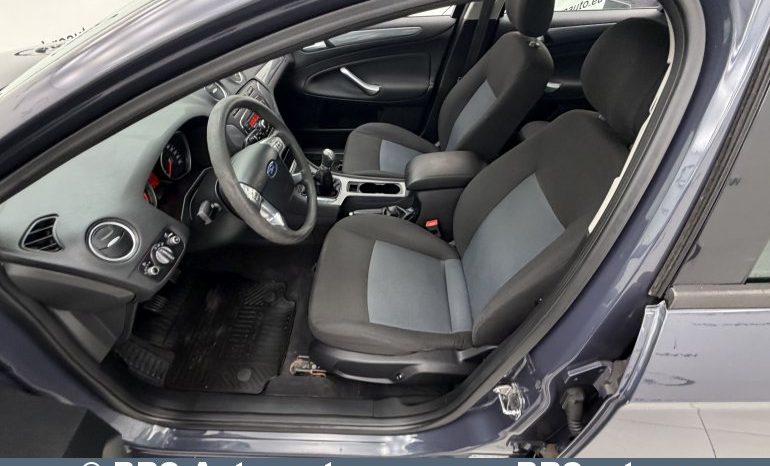 Ford Mondeo 1.6i Trend 2013 full