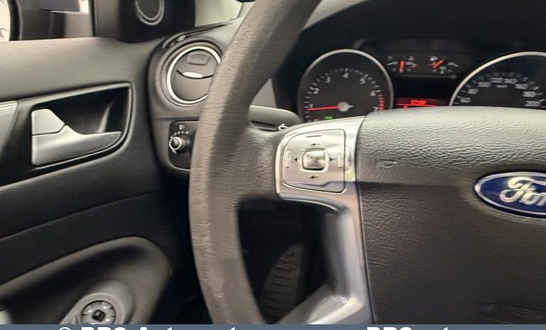 Ford Mondeo 1.6i Trend 2013 full