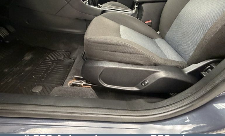 Ford Mondeo 1.6i Trend 2013 full