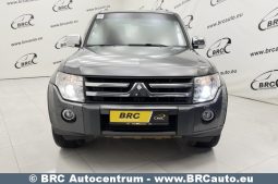 Mitsubishi Pajero 3.2 DI-D Automatas 2011 full