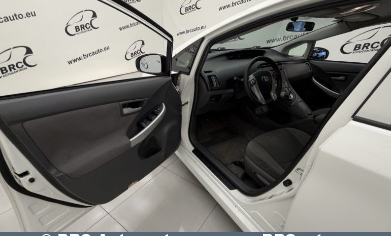 Toyota Prius Hybrid B/D Automatas 2012 full