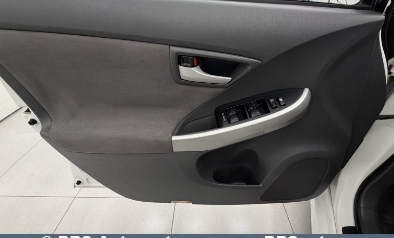 Toyota Prius Hybrid B/D Automatas 2012 full