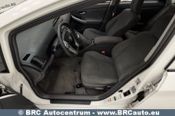 Toyota Prius Hybrid B/D Automatas 2012 full