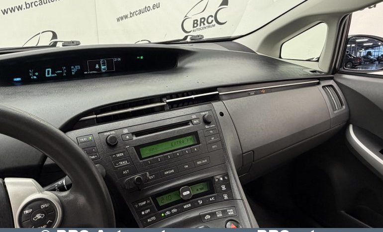 Toyota Prius Hybrid B/D Automatas 2012 full