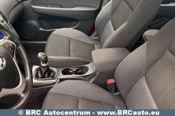 Hyundai i30 1.6 CRDi 2012 full
