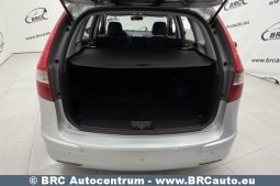 Hyundai i30 1.6 CRDi 2012 full