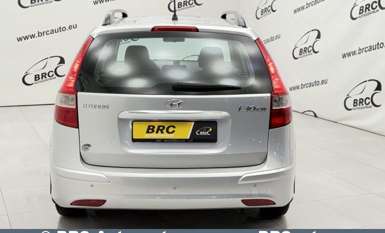 Hyundai i30 1.6 CRDi 2012 full