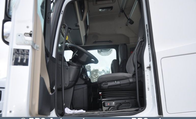 Mercedes-Benz Actros  2022 full