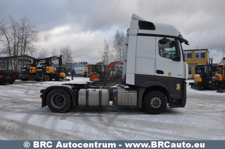 Mercedes-Benz Actros  2022