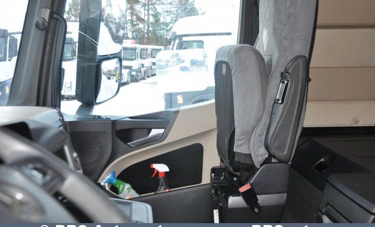 Mercedes-Benz Actros  2022 full