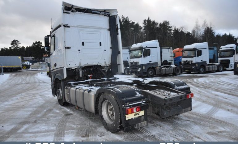 Mercedes-Benz Actros  2022 full
