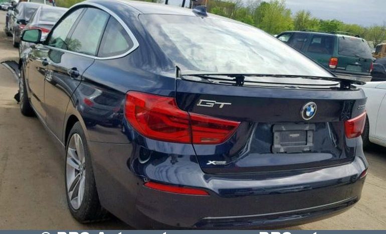 BMW 330 Gran Turismo i Automatas 2018 full