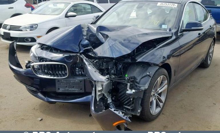 BMW 330 Gran Turismo i Automatas 2018 full