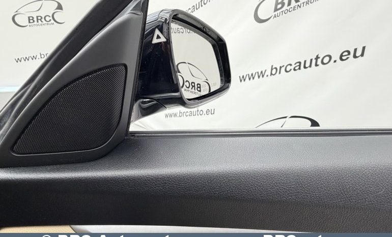 BMW 330 Gran Turismo i Automatas 2018 full