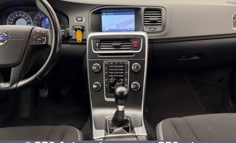 Volvo V60 1.6 DRIVe 2013 full