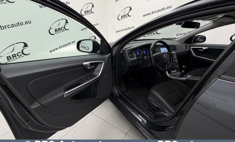Volvo V60 1.6 DRIVe 2013 full