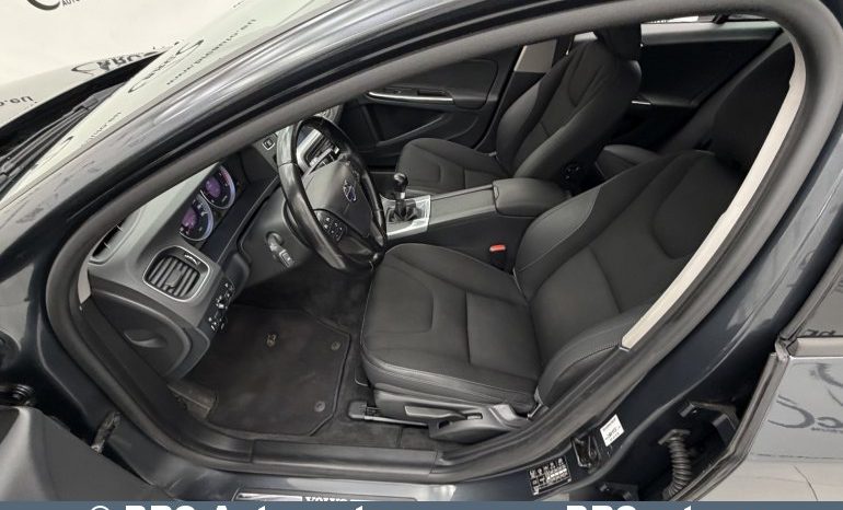Volvo V60 1.6 DRIVe 2013 full