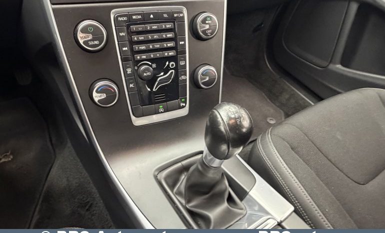 Volvo V60 1.6 DRIVe 2013 full