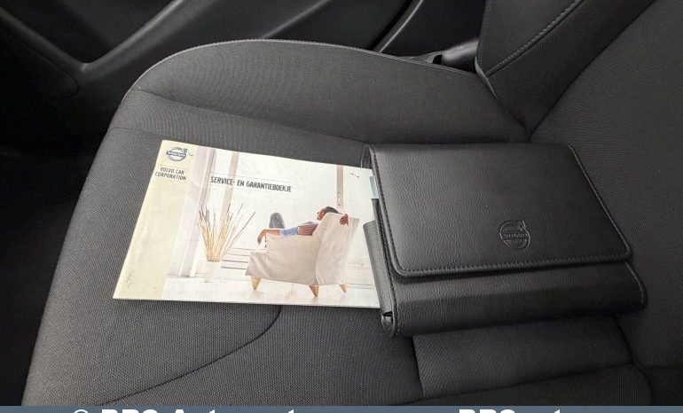 Volvo V60 1.6 DRIVe 2013 full