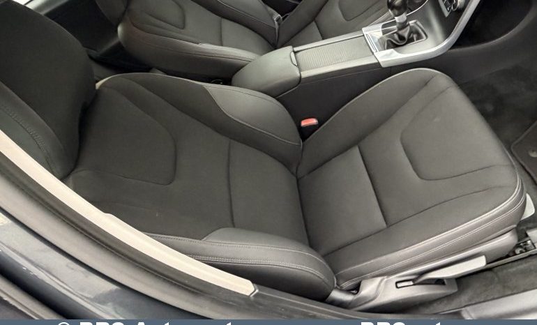 Volvo V60 1.6 DRIVe 2013 full