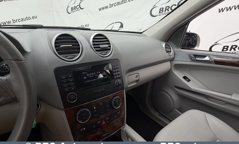 Mercedes-Benz ML 320 CDI Automatas 2008 full
