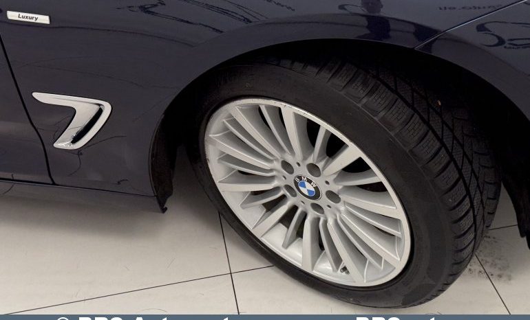 BMW 320 Gran Turismo d Luxury Automatas 2015 full