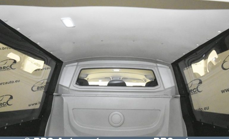 Volkswagen Transporter 2.0 TDI 4Motion Automatas 2019 full