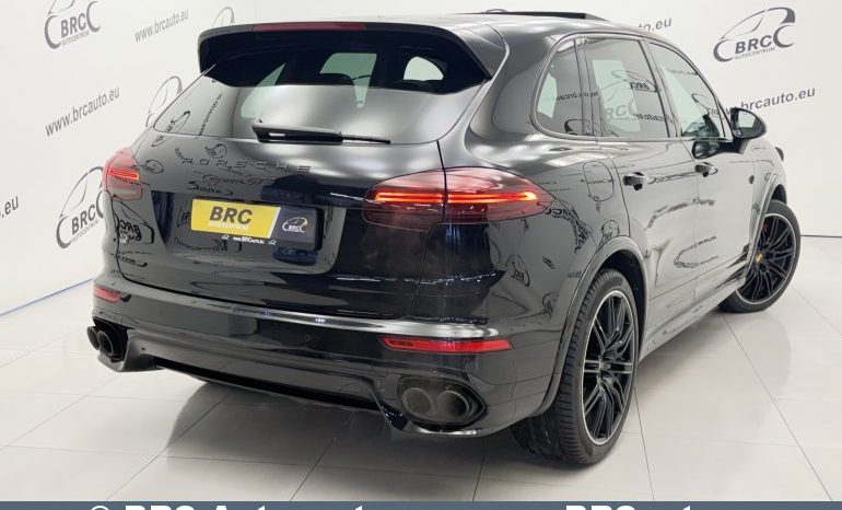Porsche Cayenne 3.6 GTS Sport Chrono Package 2015 full
