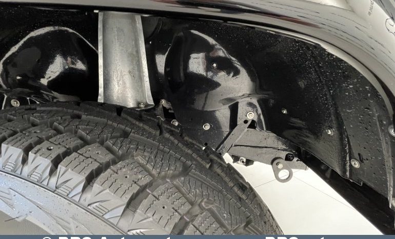 Land Rover Defender 83 kWh Automatas 1997 full