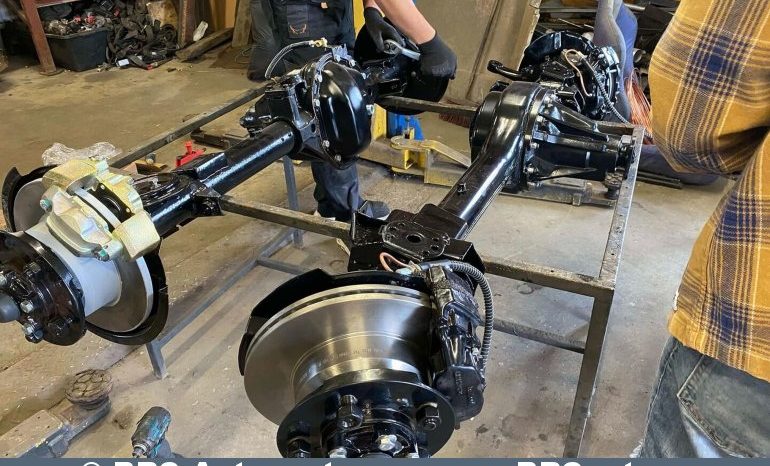 Land Rover Defender 83 kWh Automatas 1997 full