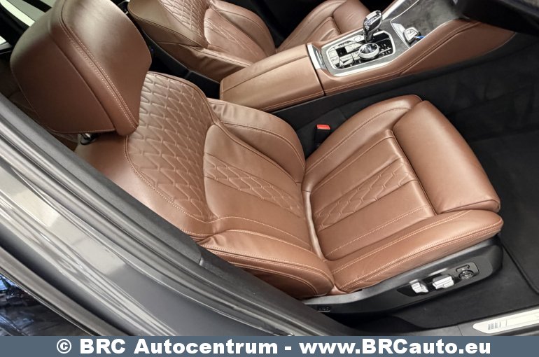 BMW X6 xDrive 40i Mild-Hybrid M-Sport Individual Automata 2023