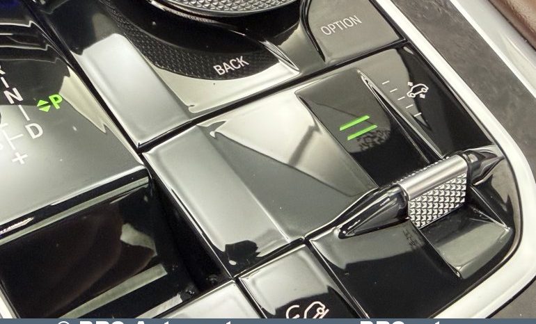 BMW X6 xDrive 40i Mild-Hybrid M-Sport Individual Automata 2023 full