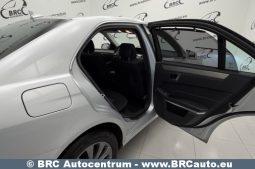 Mercedes-Benz E 220 BLUETEC Automatas 2015 full