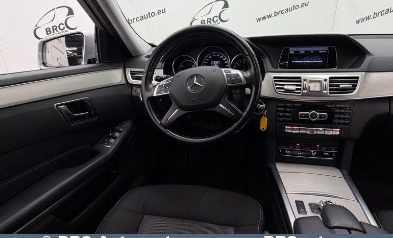 Mercedes-Benz E 220 BLUETEC Automatas 2015 full