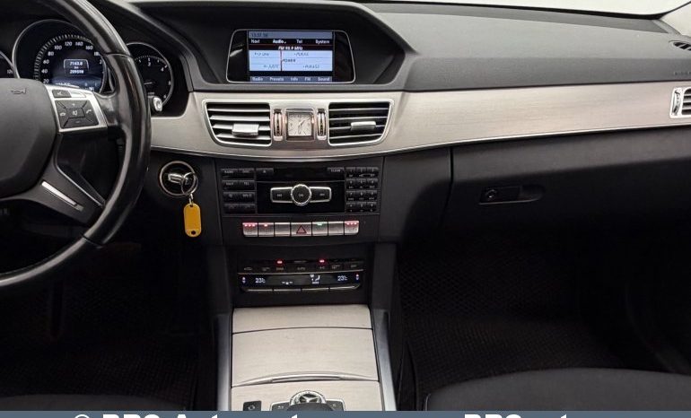Mercedes-Benz E 220 BLUETEC Automatas 2015 full