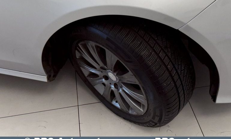 Mercedes-Benz E 220 BLUETEC Automatas 2015 full