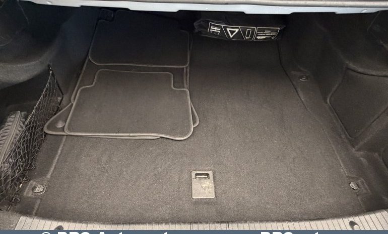 Mercedes-Benz E 220 BLUETEC Automatas 2015 full