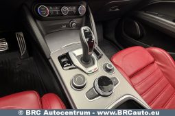 Alfa Romeo Stelvio Veloce Ti Q4 Automatas 2022 full