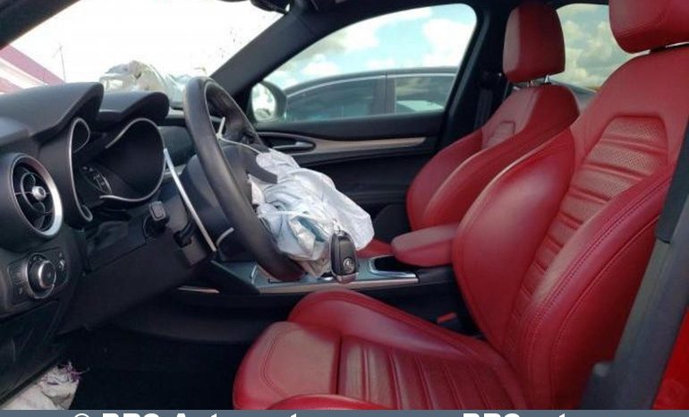 Alfa Romeo Stelvio Veloce Ti Q4 Automatas 2022 full