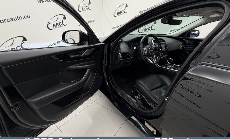 Jaguar XE S Automatas 2020 full