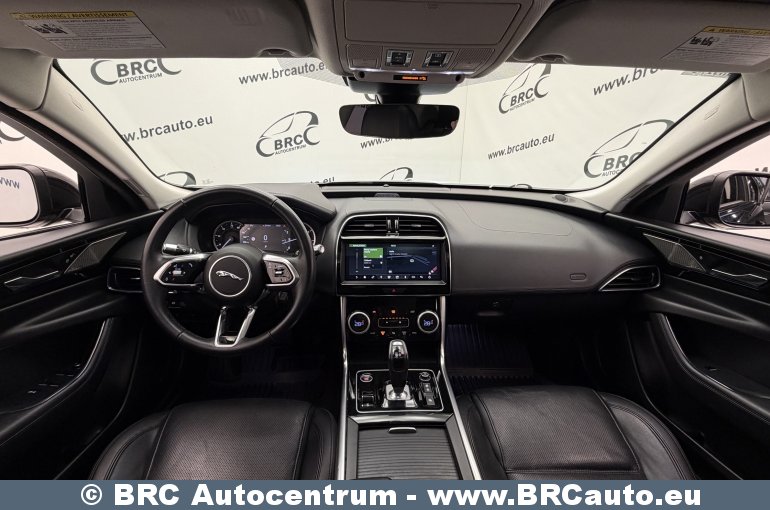 Jaguar XE S Automatas 2020