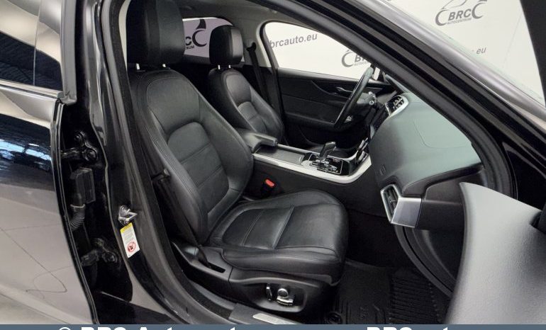 Jaguar XE S Automatas 2020 full