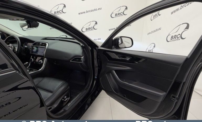 Jaguar XE S Automatas 2020 full