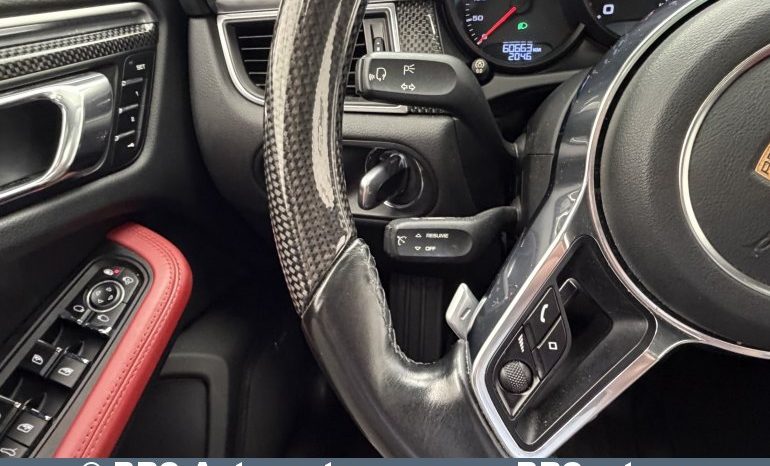 Porsche Macan Turbo Automatas 2017 full