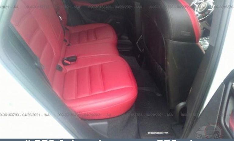 Porsche Macan Turbo Automatas 2017 full