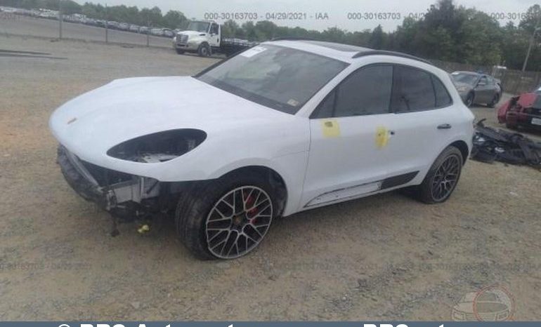 Porsche Macan Turbo Automatas 2017 full