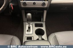 Subaru Outback 2.5i PZEV AWD Automatas 2015 full