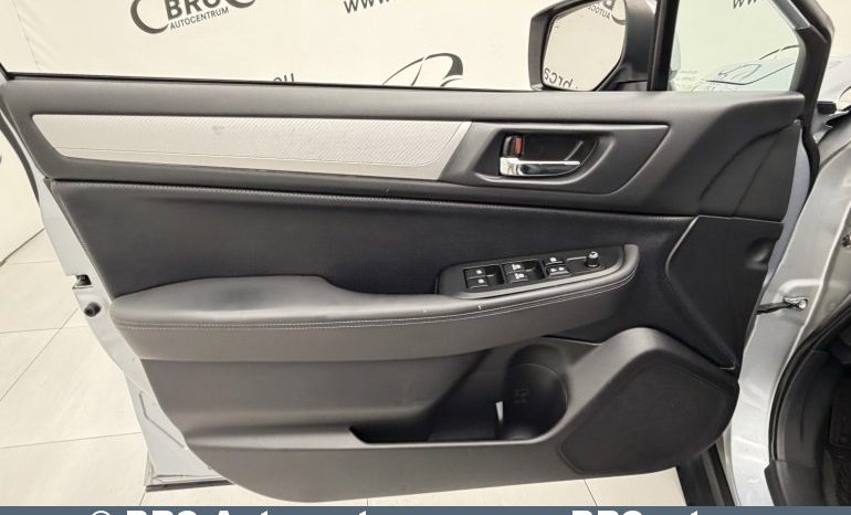 Subaru Outback 2.5i PZEV AWD Automatas 2015 full