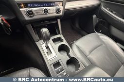 Subaru Outback 2.5i PZEV AWD Automatas 2015 full