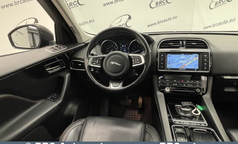 Jaguar F-Pace 25t Prestige AWD Automatas 2018 full